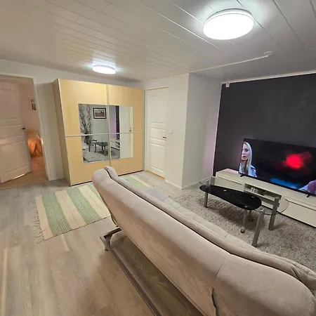 Ilona 2 Vanha *